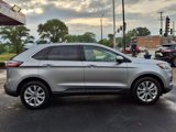 Certified 2023 Ford Edge Titanium image 2