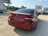 Used 2018 Toyota Camry XSE image 5