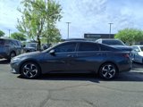 Used 2021 Hyundai Elantra Limited image 3
