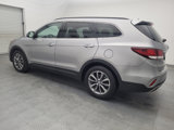 Used 2017 Hyundai Santa Fe SE image 3