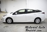 Used 2022 Toyota Prius LE image 2