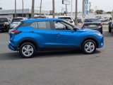 New 2025 Nissan Kicks Play S image 4
