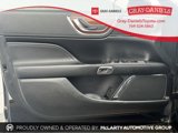 Used 2018 Lincoln Continental Select image 5