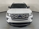 Used 2019 Ford Explorer XLT image 4