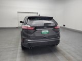 Used 2019 Ford Edge SE image 6