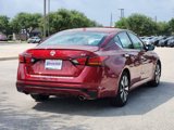 Used 2021 Nissan Altima 2.5 SV image 3