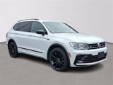 Used 2021 Volkswagen Tiguan SE R-Line image 3