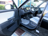 Used 2023 Rivian R1S Launch Edition image 5