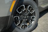 Used 2022 Hyundai Santa Cruz SEL Premium image 2