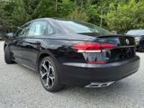 Used 2020 Volkswagen Passat 2.0T R-Line image 3