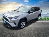 Used 2022 Toyota RAV4 LE image 3