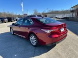 Used 2020 Toyota Camry LE image 3