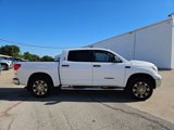 Used 2013 Toyota Tundra 4x4 CrewMax image 4
