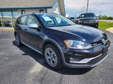 Used 2017 Volkswagen Golf Alltrack S image 3