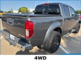 Used 2017 Nissan Frontier SV image 3