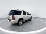 Used 2009 GMC Yukon Denali image 3