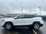 Used 2023 GMC Terrain SLE image 5