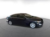 Used 2023 Chevrolet Malibu LT image 2