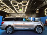 Used 2019 Lincoln Navigator Reserve image 6
