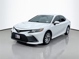 Used 2022 Toyota Camry LE image 2