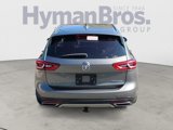 Used 2018 Buick Regal Essence w/ Sights and Sounds Package image 4