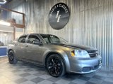 Used 2013 Dodge Avenger SE image 2