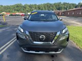 Used 2021 Nissan Rogue Platinum image 2