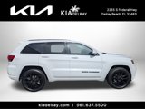Used 2018 Jeep Grand Cherokee Altitude image 3