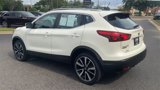 Used 2017 Nissan Rogue Sport SL image 6
