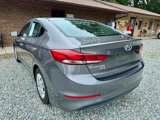 Used 2018 Hyundai Elantra SE w/ Cargo Package image 2