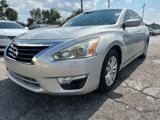 Used 2014 Nissan Altima 2.5 S w/ Sport Value Package image 3