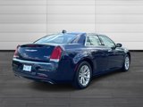 Used 2017 Chrysler 300 C image 4