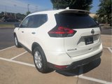 Used 2020 Nissan Rogue SV image 4
