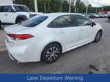 Used 2022 Toyota Corolla LE image 5