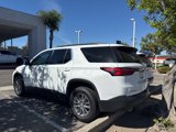 Used 2023 Chevrolet Traverse LT image 3