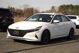 Used 2023 Hyundai Elantra SEL image 4