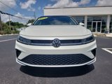 Used 2025 Volkswagen Jetta SE w/ Sunroof Package image 3