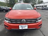 Used 2018 Volkswagen Tiguan SE image 2