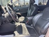 Used 2018 Jeep Cherokee Limited image 4