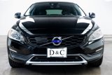 Used 2016 Volvo V60 T5 Cross Country image 2