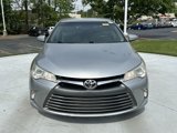 Used 2017 Toyota Camry LE image 3