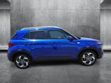 Used 2024 Hyundai Venue Limited image 4