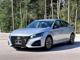 Used 2024 Nissan Altima 2.5 SV image 4