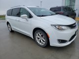 Used 2019 Chrysler Pacifica Touring-L Plus w/ Tire & Wheel Group image 6