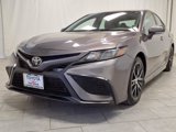 Used 2022 Toyota Camry SE image 3