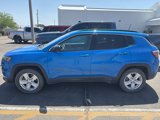 Used 2022 Jeep Compass Latitude image 2