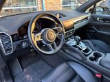 Used 2021 Porsche Cayenne image 2