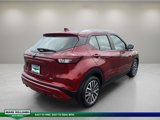 Used 2022 Nissan Kicks SV image 4