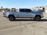 Used 2019 Toyota Tacoma TRD Sport image 4