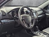 Used 2013 Kia Sorento EX w/ Premium Plus Pkg image 2